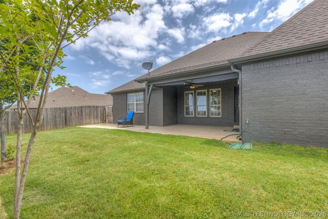 14550 S Urbana Court, Bixby, OK 74008