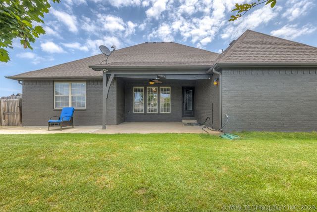 14550 S Urbana Court, Bixby, OK 74008