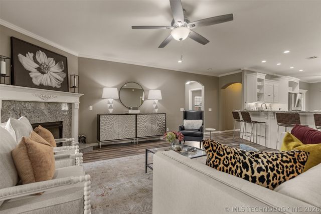 14550 S Urbana Court, Bixby, OK 74008