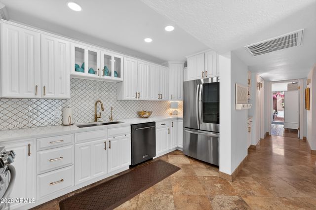 5812 N 12th Street 33, Phoenix, AZ 85014