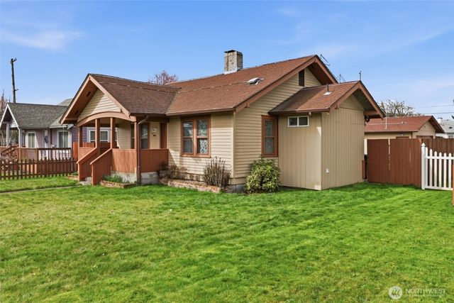 607 21st ave, Longview, WA 98632