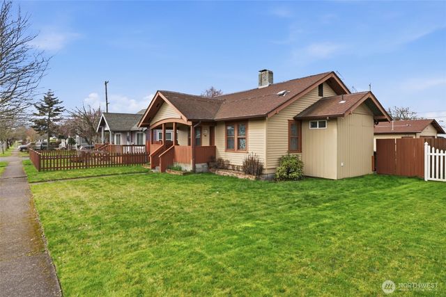 607 21st ave, Longview, WA 98632