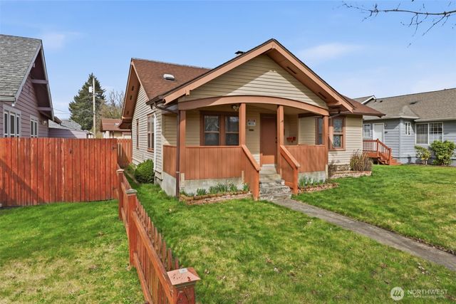 607 21st ave, Longview, WA 98632