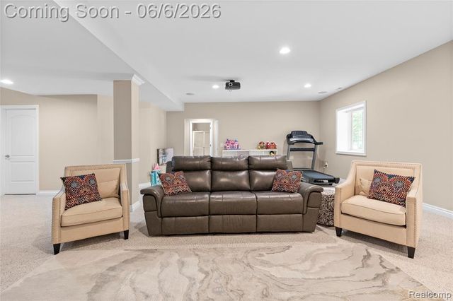 10242 Beacon Court, Grand Blanc, MI 48439