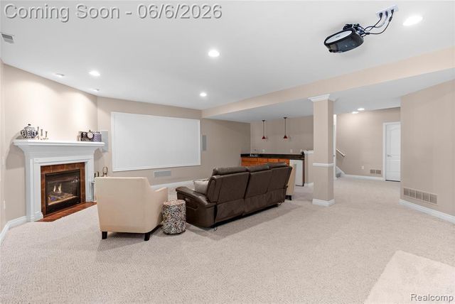 10242 Beacon Court, Grand Blanc, MI 48439