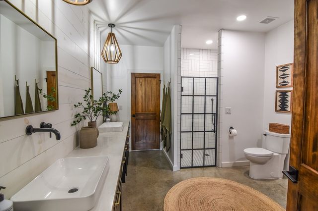 111 Live Spring Lane, Hunt, TX 78024