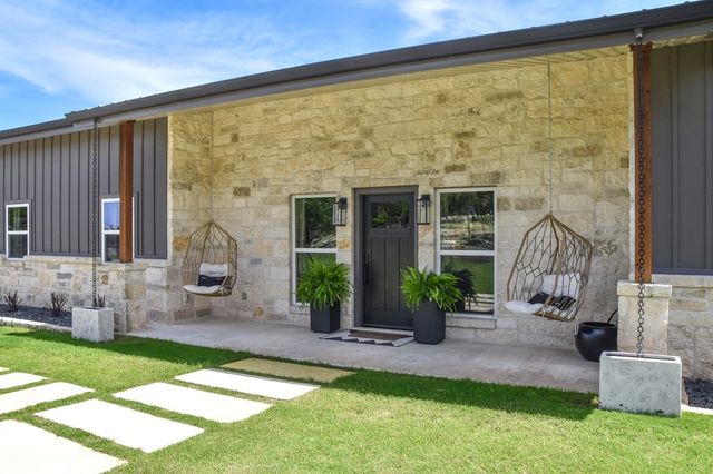 111 Live Spring Lane, Hunt, TX 78024