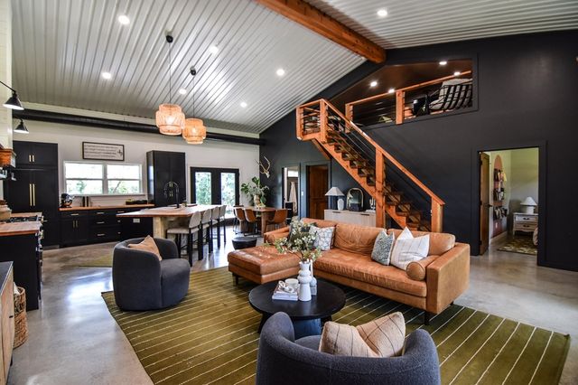 111 Live Spring Lane, Hunt, TX 78024