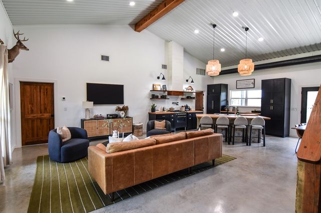 111 Live Spring Lane, Hunt, TX 78024