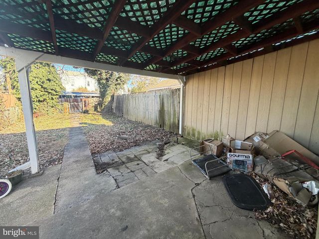 132 RANDOLPH AVE, Hagerstown, MD 21740