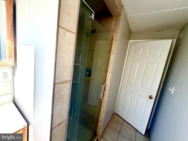 132 RANDOLPH AVE, Hagerstown, MD 21740