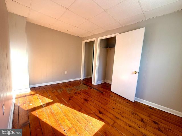 132 RANDOLPH AVE, Hagerstown, MD 21740