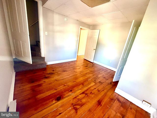 132 RANDOLPH AVE, Hagerstown, MD 21740