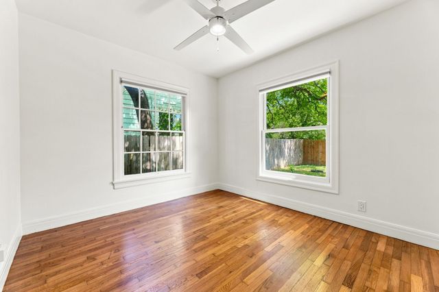 811 E 45th ST, Austin, TX 78751