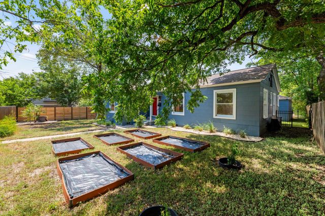 811 E 45th ST, Austin, TX 78751