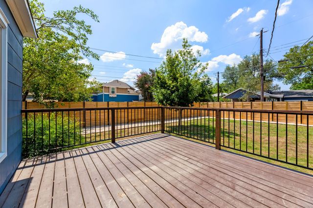 811 E 45th ST, Austin, TX 78751