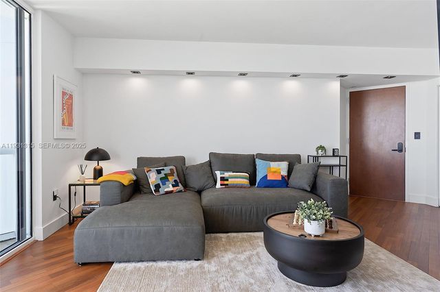 6365 Collins Ave 3911, Miami Beach, FL 33141