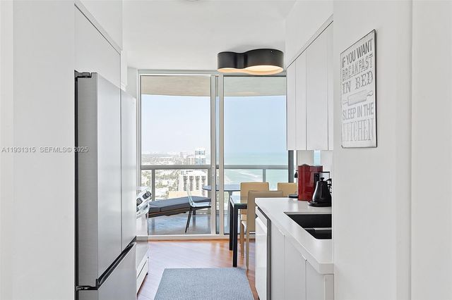 6365 Collins Ave 3911, Miami Beach, FL 33141