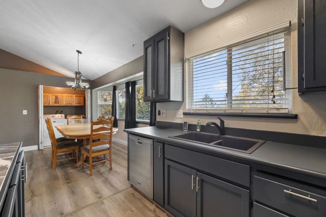 16652 Sallander, Sonora, CA 95370