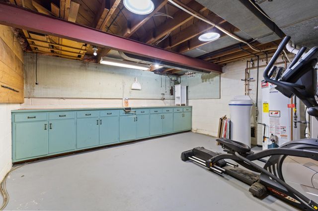 6020 Washburn Avenue S, Minneapolis, MN 55410