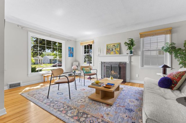 6020 Washburn Avenue S, Minneapolis, MN 55410