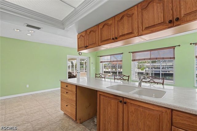 2456 Sycamore ST, St James City, FL 33956