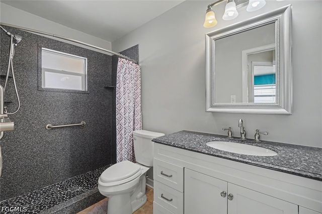 2456 Sycamore ST, St James City, FL 33956