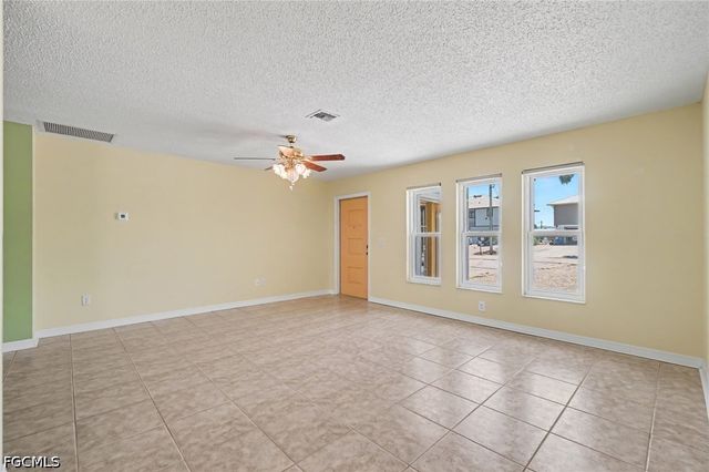 2456 Sycamore ST, St James City, FL 33956
