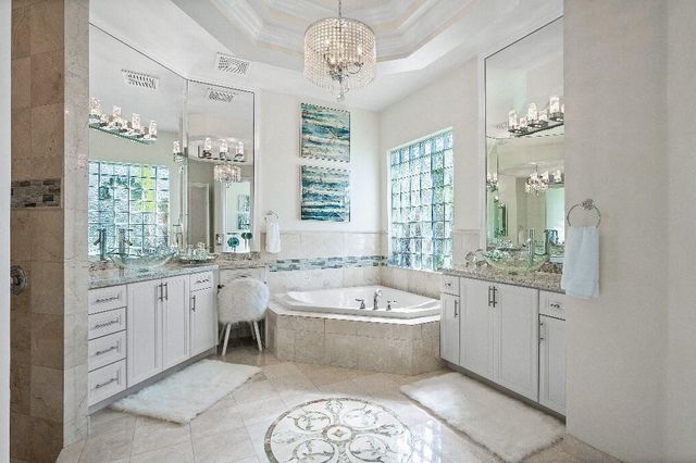 9105 Equus Circle, Boynton Beach, FL 33472
