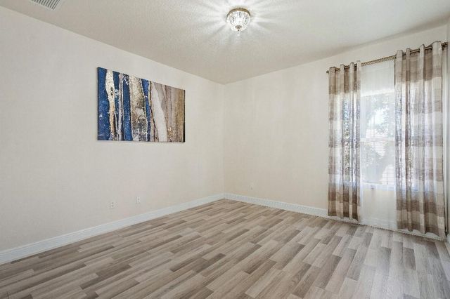 9105 Equus Circle, Boynton Beach, FL 33472