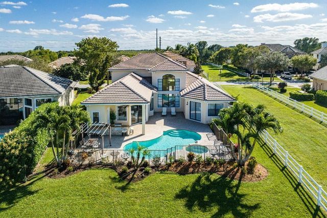 9105 Equus Circle, Boynton Beach, FL 33472