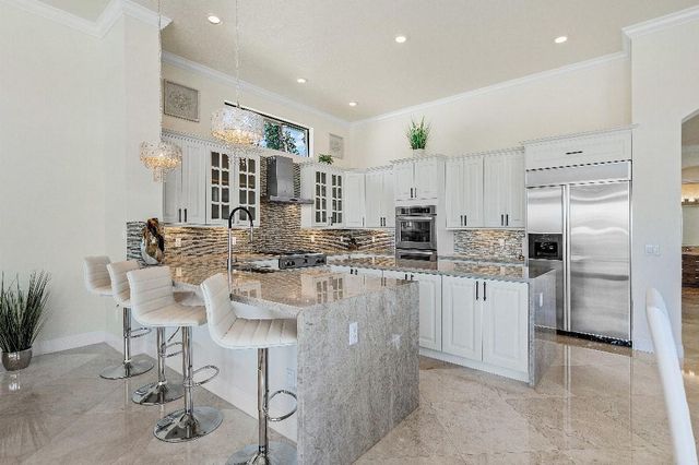 9105 Equus Circle, Boynton Beach, FL 33472