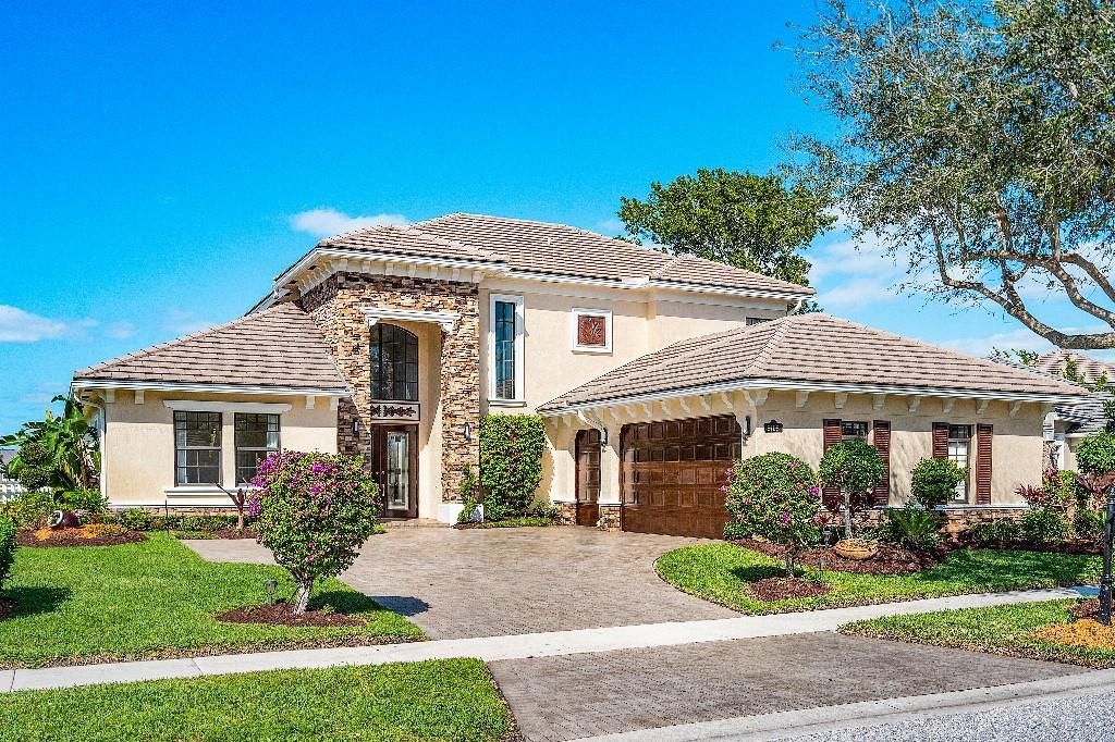 9105 Equus Circle, Boynton Beach, FL 33472