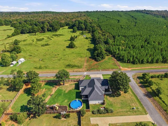 98 Hargrove Road, Greenbrier, AR 72058