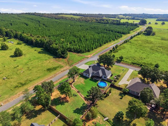 98 Hargrove Road, Greenbrier, AR 72058