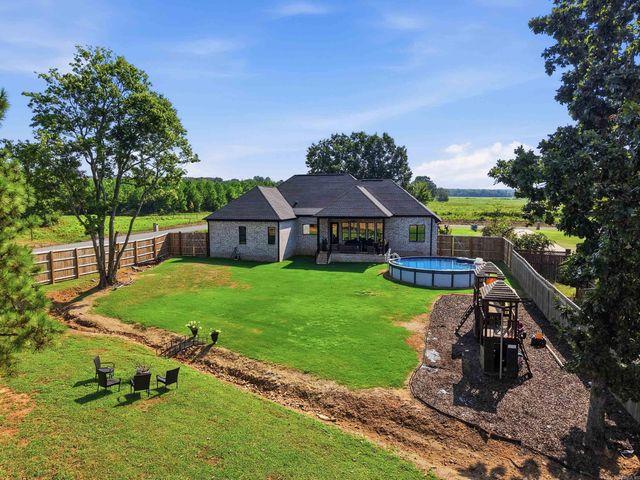 98 Hargrove Road, Greenbrier, AR 72058