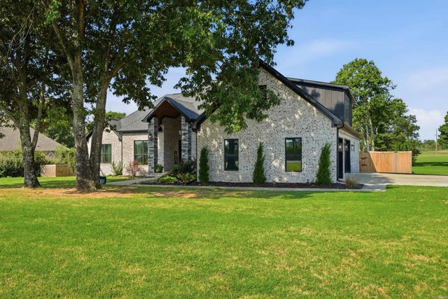 98 Hargrove Road, Greenbrier, AR 72058