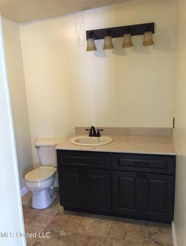 100 Linden Street, Vidalia, LA 71373