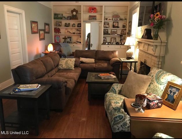 100 Linden Street, Vidalia, LA 71373