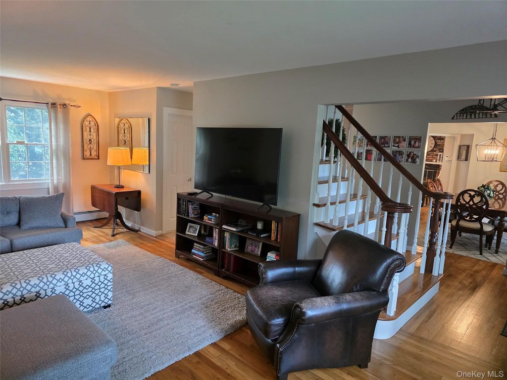 2 Deerfield Drive, Lake Grove, NY 11755 — photo 2