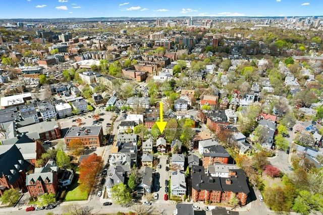 14A Linden Place, Brookline, MA 02445