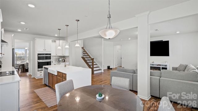 193 Wheatfield Drive, Statesville, NC 28677