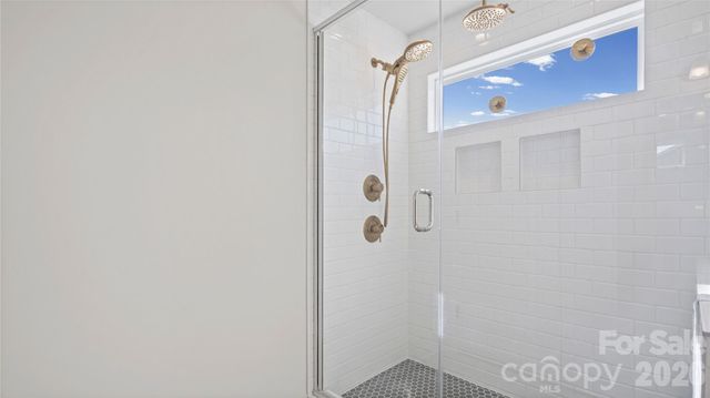 193 Wheatfield Drive, Statesville, NC 28677