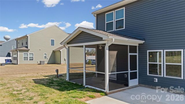 193 Wheatfield Drive, Statesville, NC 28677