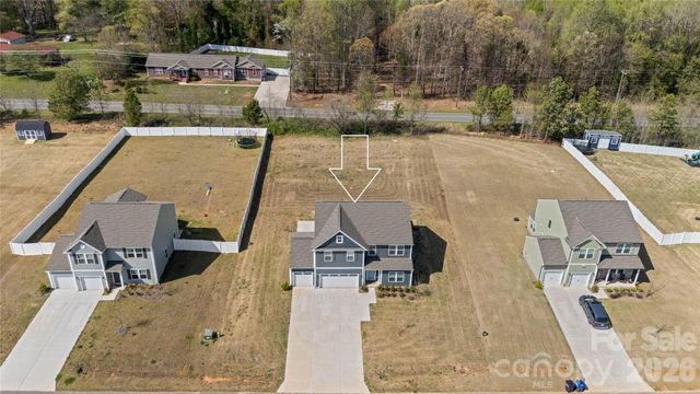 193 Wheatfield Drive, Statesville, NC 28677