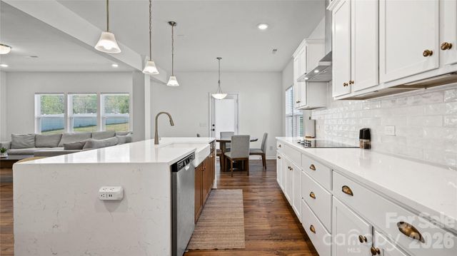 193 Wheatfield Drive, Statesville, NC 28677