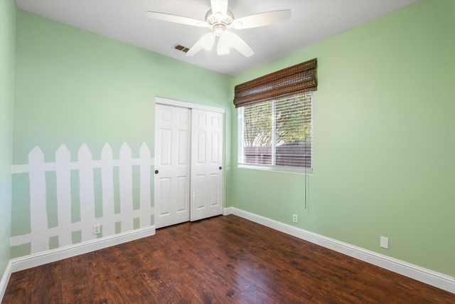 1213 Secret Lake Trl, Plumas Lake, CA 95961