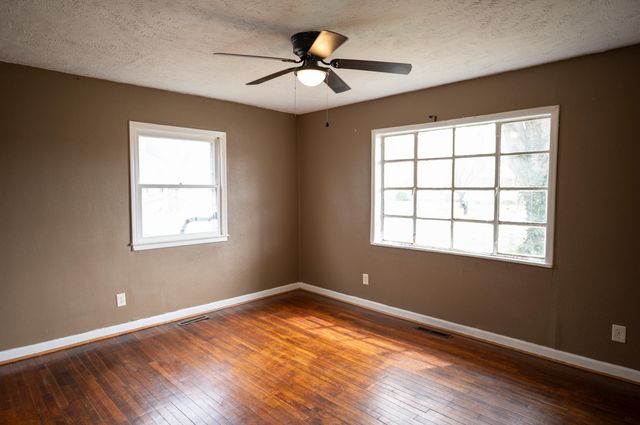 307 W Mcgee Street, Springfield, MO 65807