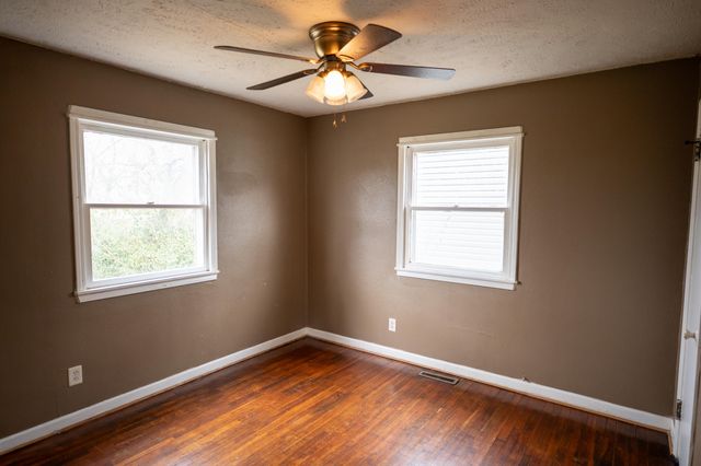 307 W Mcgee Street, Springfield, MO 65807