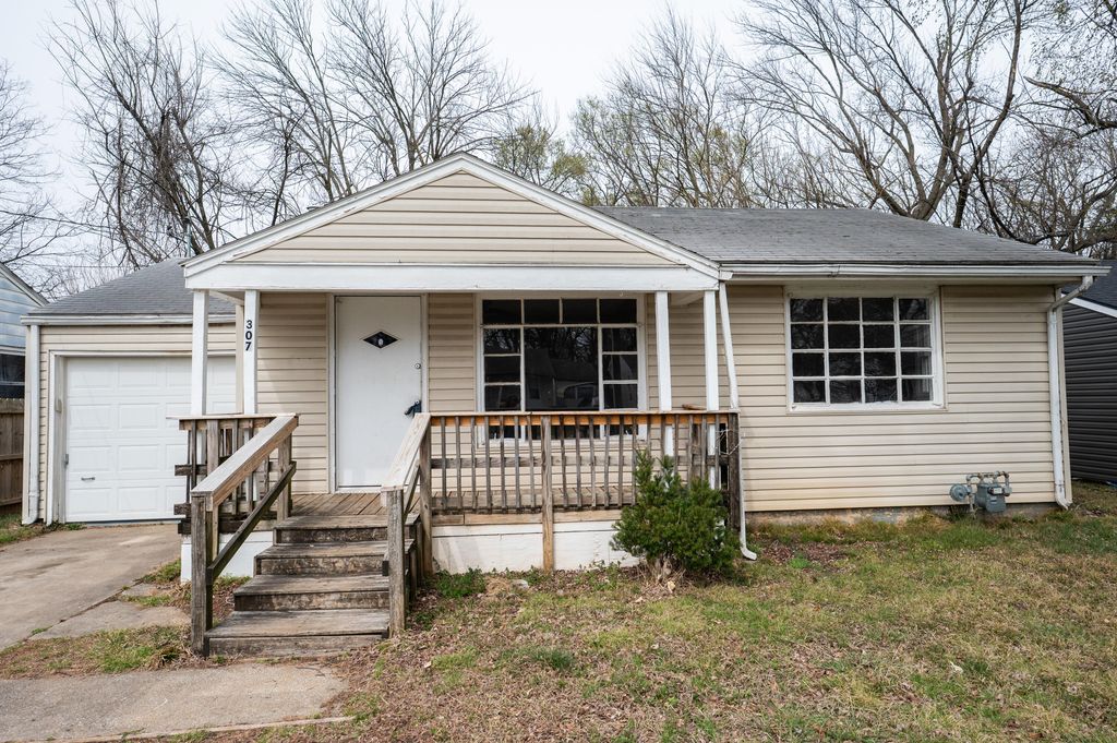 307 W Mcgee Street, Springfield, MO 65807